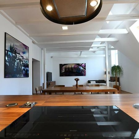 Loft Apartamento Praga Exterior foto